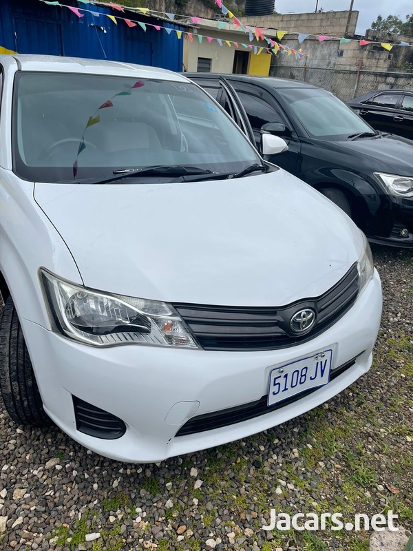Toyota Axio 1,5L 2014-1