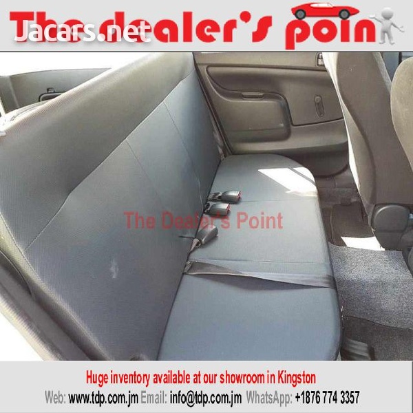 Toyota Probox 1,5L 2017-10