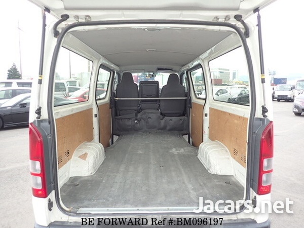 Toyota Hiace 3,0L 2017-11