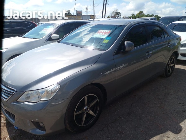 Toyota Mark X 2,5L 2012-8
