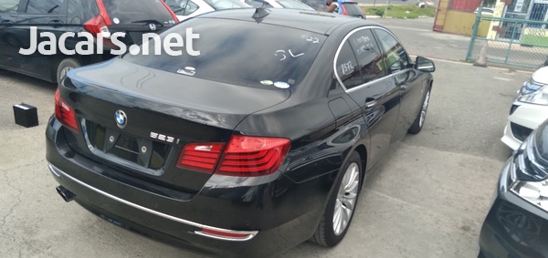 BMW 5-Series 2,3L 2016-5
