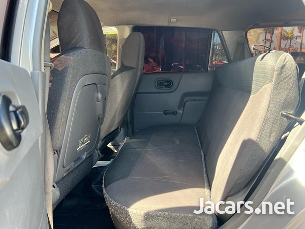 Nissan AD Expert 1,5L 2011-8