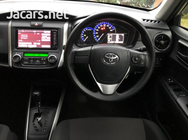 Toyota Fielder 1,8L 2016-5
