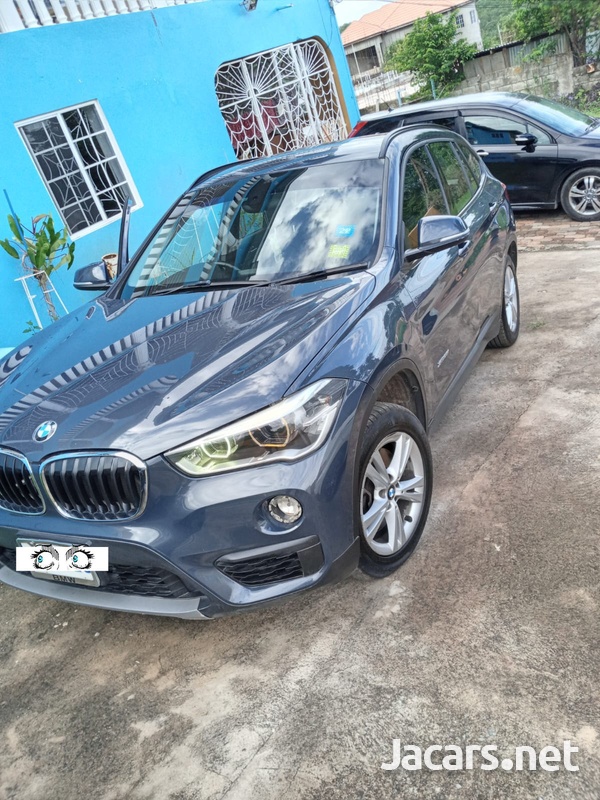 BMW X1 2,0L 2016-1