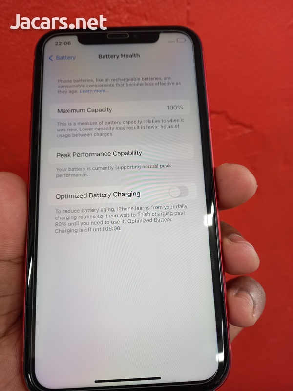 APPLE IPHONE at the cheapest prices all phones factory unlocked 8768954467-2