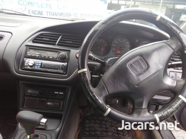Honda Accord 2,0L 2000-4
