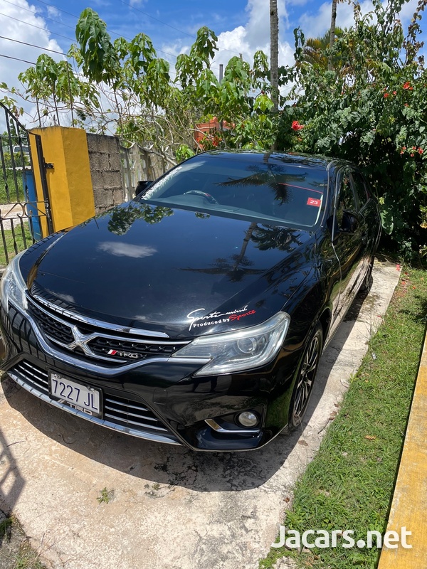 Toyota Mark X 2,5L 2013-5