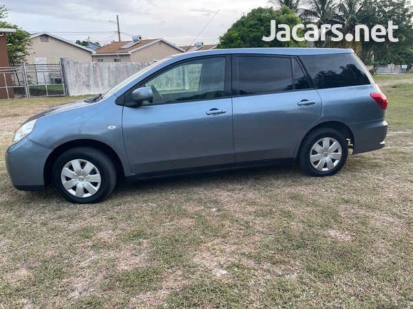 Nissan Wingroad 1,5L 2012-4