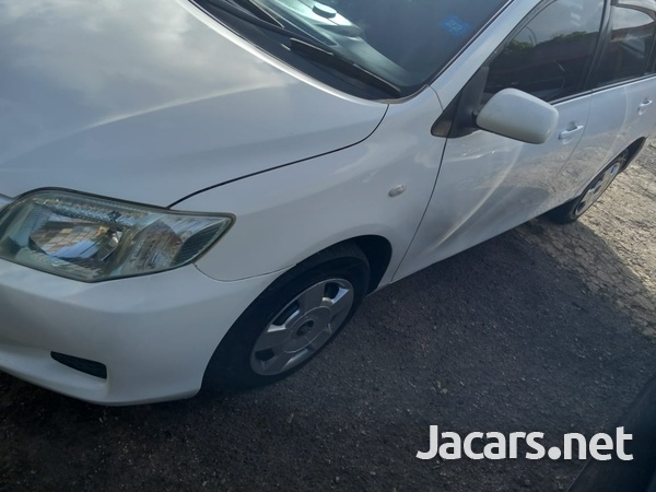 Toyota Axio 1,5L 2009-4