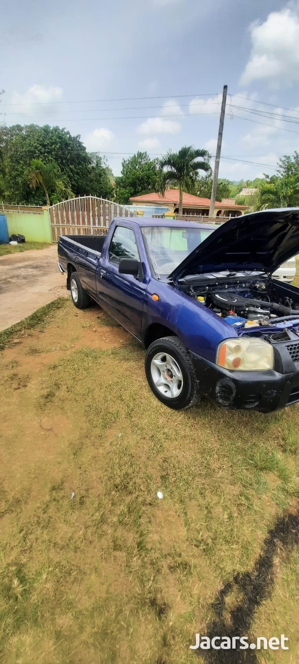Nissan Frontier 2,0L 2002-1
