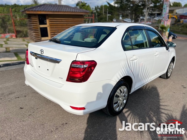 Toyota Axio 1,5L 2016-4