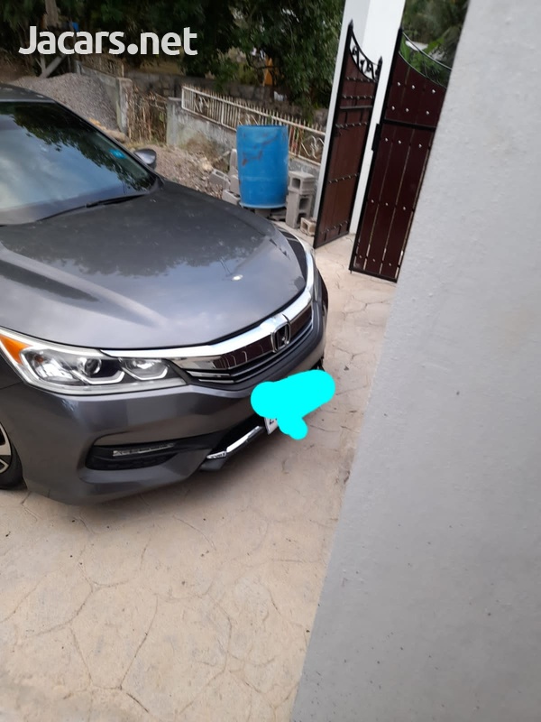 Honda Accord 3,0L 2016-1