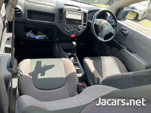 Nissan AD Wagon 1,5L 2016-10