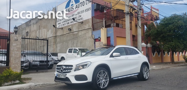 Mercedes-Benz GLA-Class 1,6L 2018-1