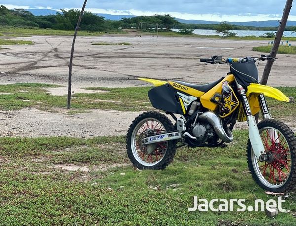 SUZUKI RM125-2