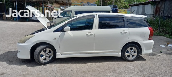 Toyota Wish 2,0L 2008-3