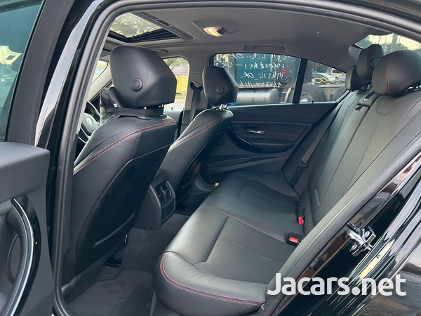 BMW 3-Series 2,0L 2012-8