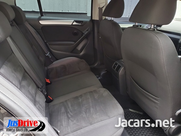 Volkswagen Golf 1,4L 2012-8