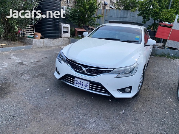 Toyota Mark X 2,5L 2015-5