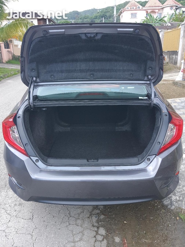 Honda Civic 2,0L 2018-4
