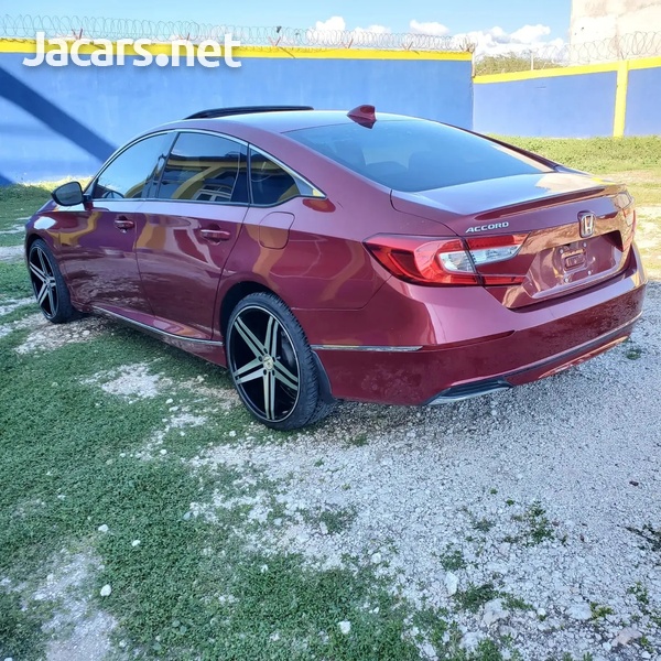 Honda Accord 1,8L 2018-5