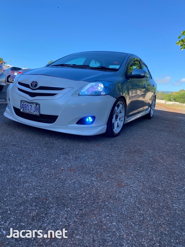 Toyota Belta 1,6L 2010-5