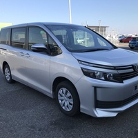 Toyota Voxy 2,0L 2016 Toyota Voxy 2,0L 2016