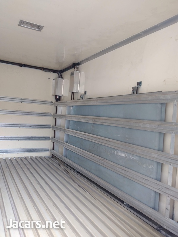 2009 Isuzu Elf Freezer Truck-7