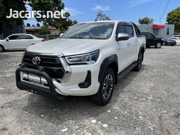 Toyota Hilux 2,8L 2022-1