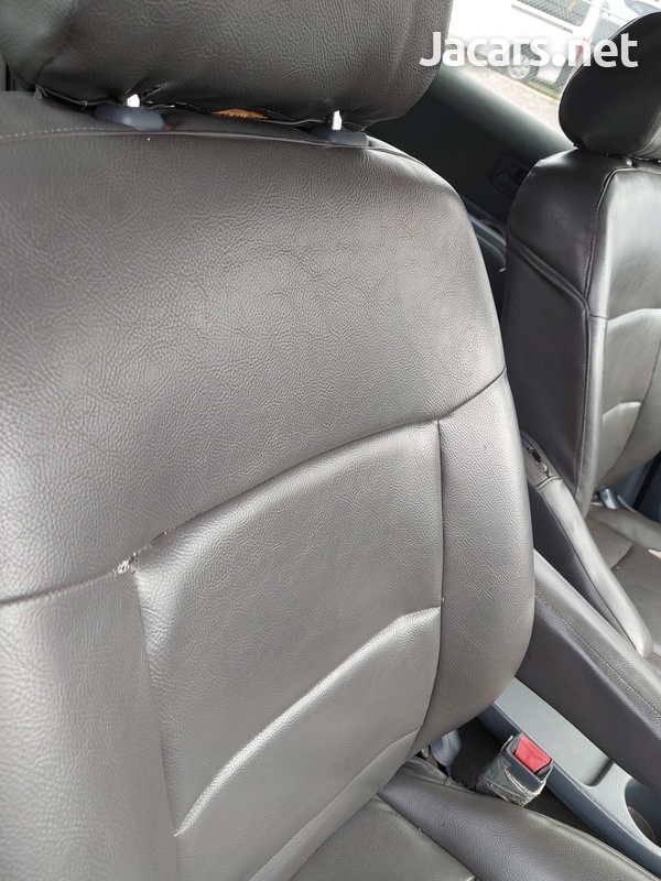 Honda Odyssey 2,3L 2001-6