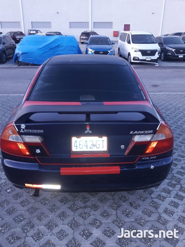 Mitsubishi Lancer 1,3L 1999-7