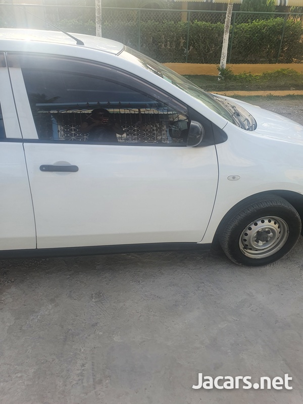 Nissan AD Wagon 1,5L 2012-1