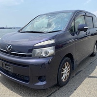 Toyota Voxy 2,0L 2012 Toyota Voxy 2,0L 2012