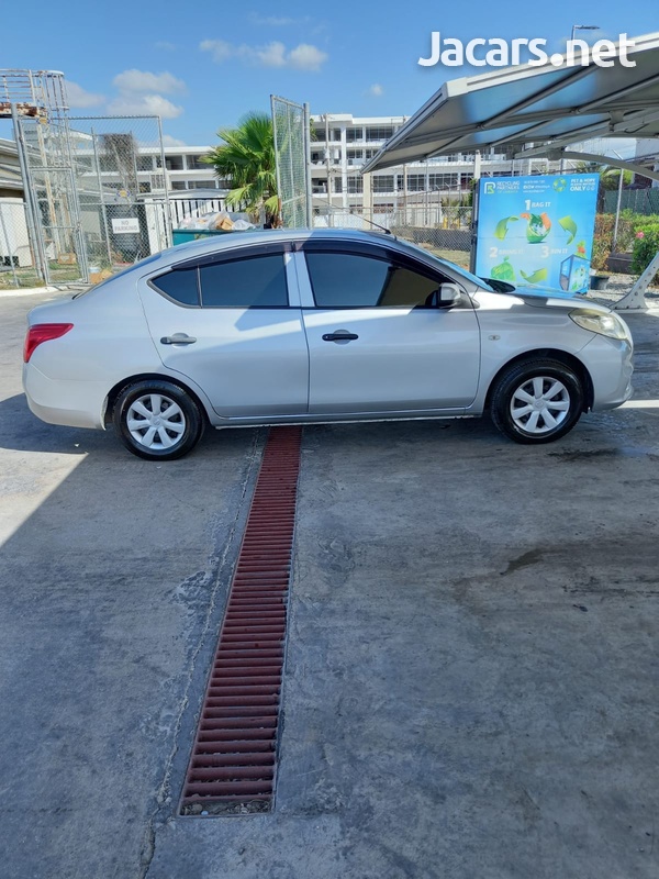 Nissan Latio 1,2L 2013-6