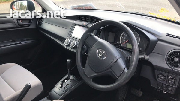 Toyota Axio 1,5L 2017-4