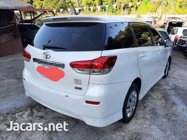 Toyota Wish 1,8L 2010-4