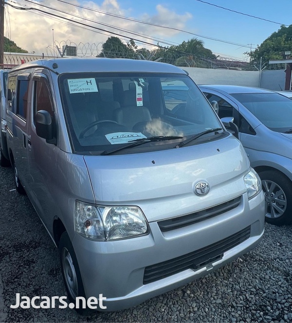 2017 Toyota Townace-2