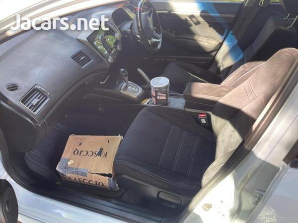 Honda Civic 1,8L 2009-5
