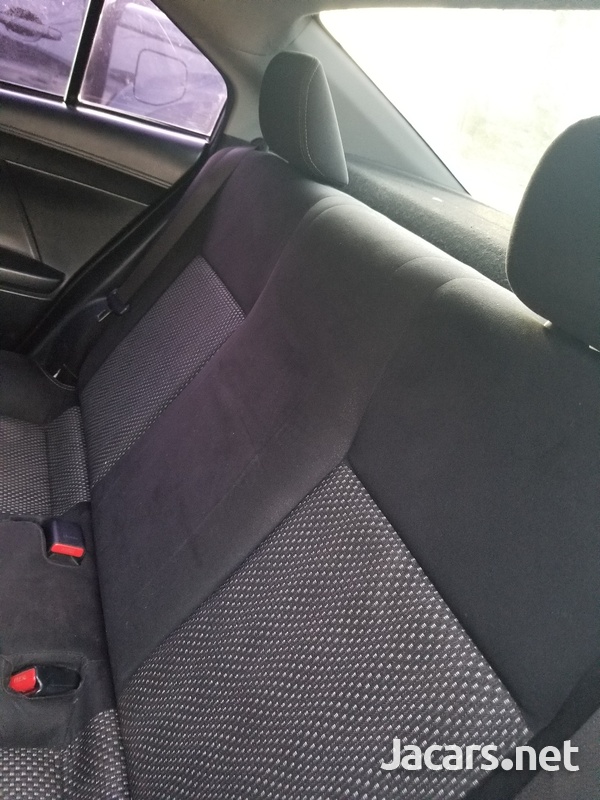 Toyota Yaris 1,5L 2017-7