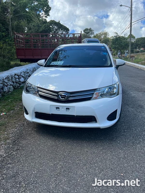 Toyota Axio 1,5L 2012-1