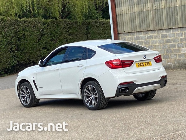 BMW X6 3,0L 2016-8