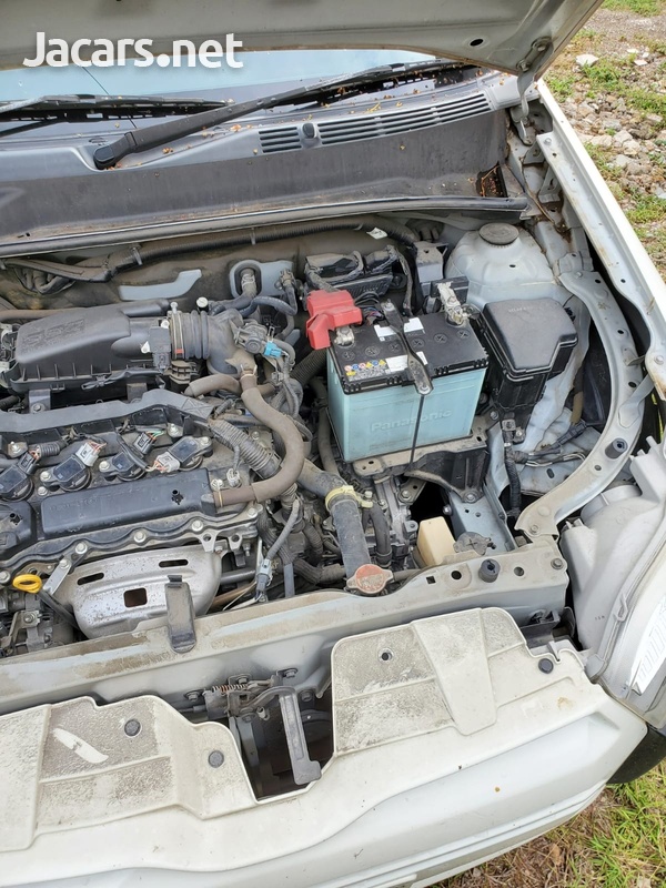 Toyota Probox 1,3L 2016-9