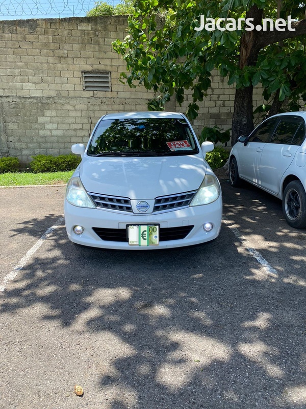 Nissan Tiida 1,5L 2012-1