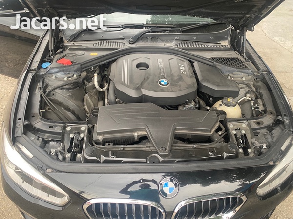 BMW 1-Series 1,6L 2016-5