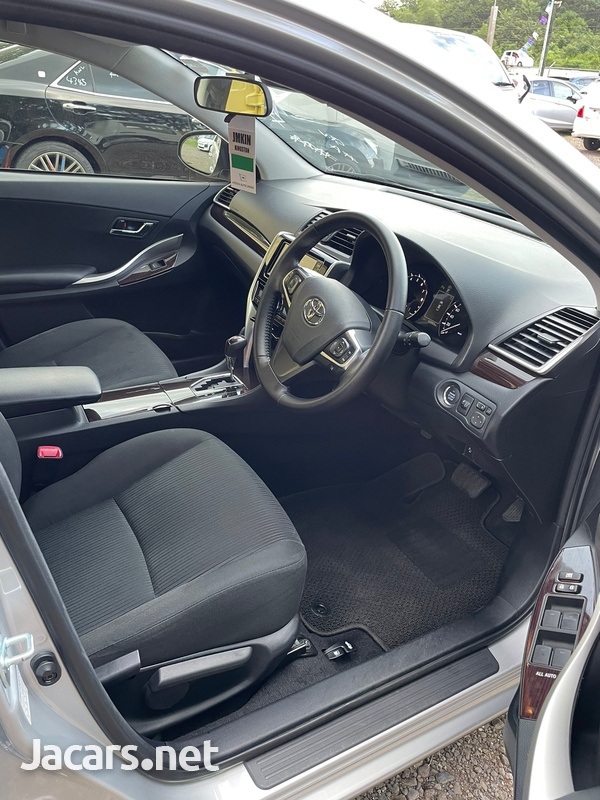 Toyota Allion 2,0L 2017-4