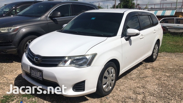 Toyota Fielder 1,8L 2013-4