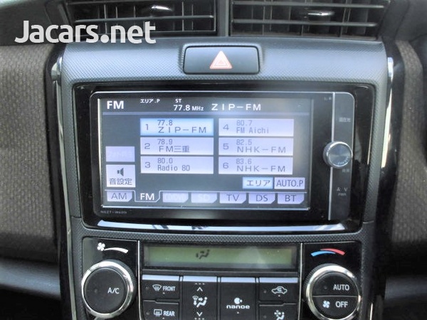 Toyota Axio 1,5L 2013-11