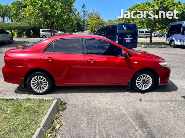 Toyota Corolla XLi 1,6L 2012-1