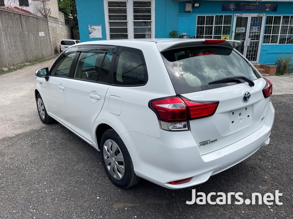 Toyota Fielder 1,5L 2016-5