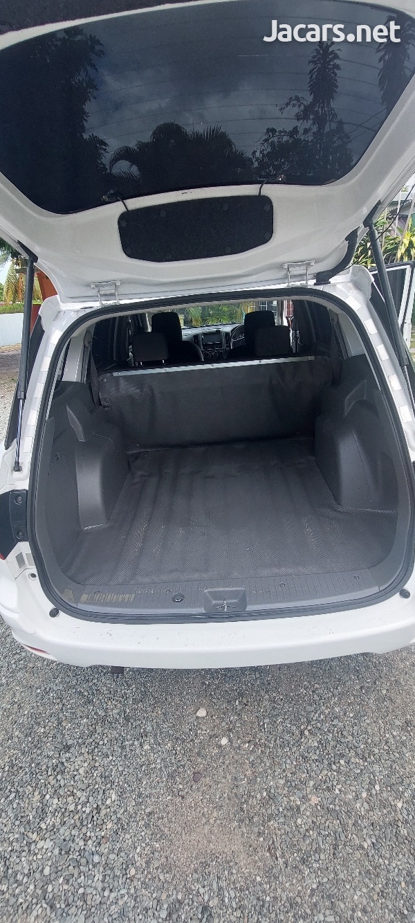Nissan AD Expert 1,6L 2016-6